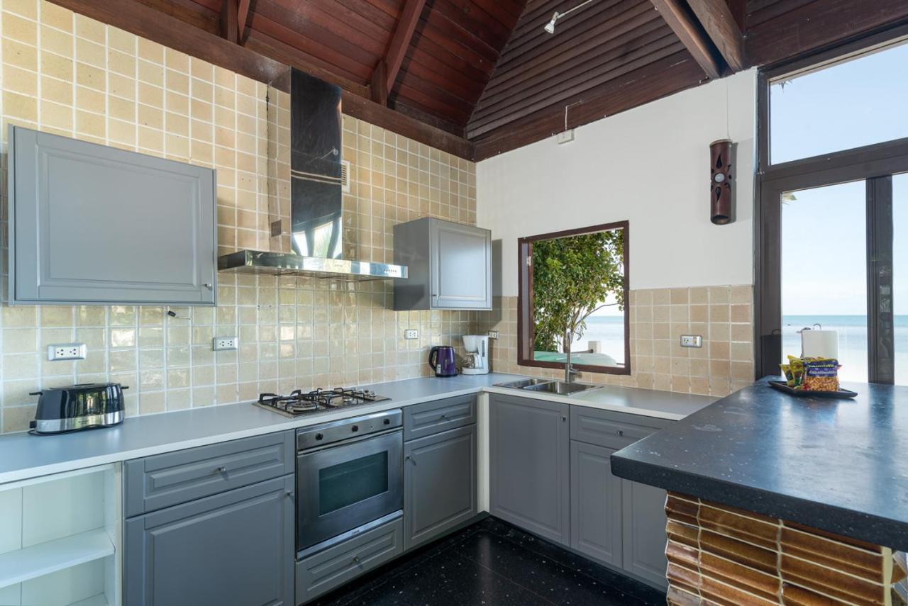 Beach Front Villa Ban Bang Po Exterior photo