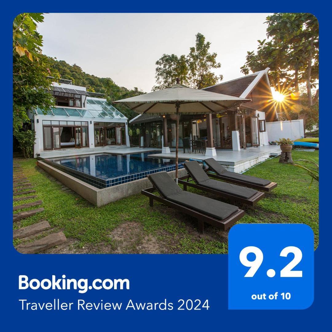 Beach Front Villa Ban Bang Po Exterior photo