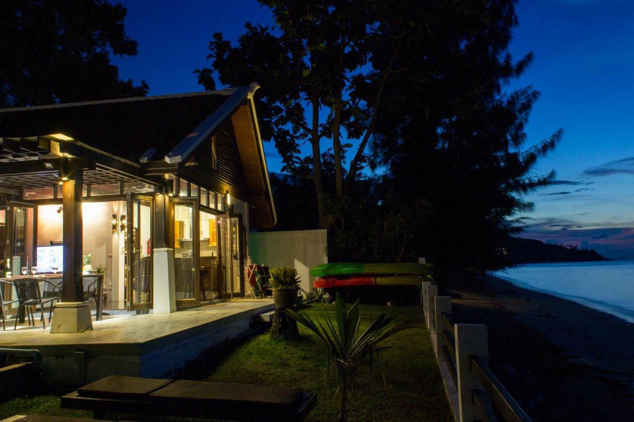 Beach Front Villa Ban Bang Po Exterior photo